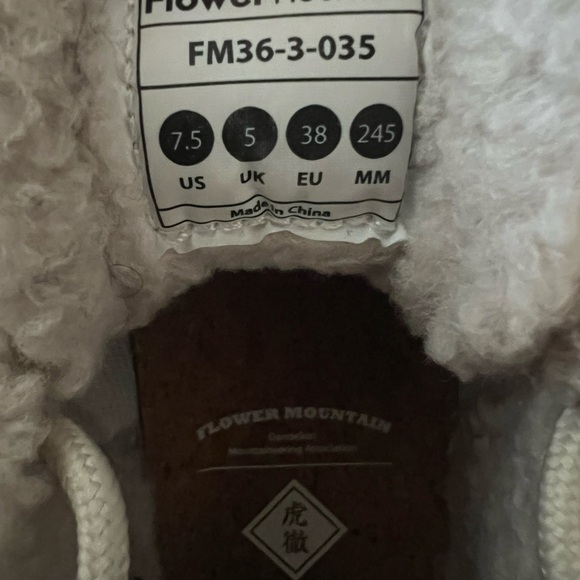 Flower mountain teddy shearling shoes - Picture 5 of 5